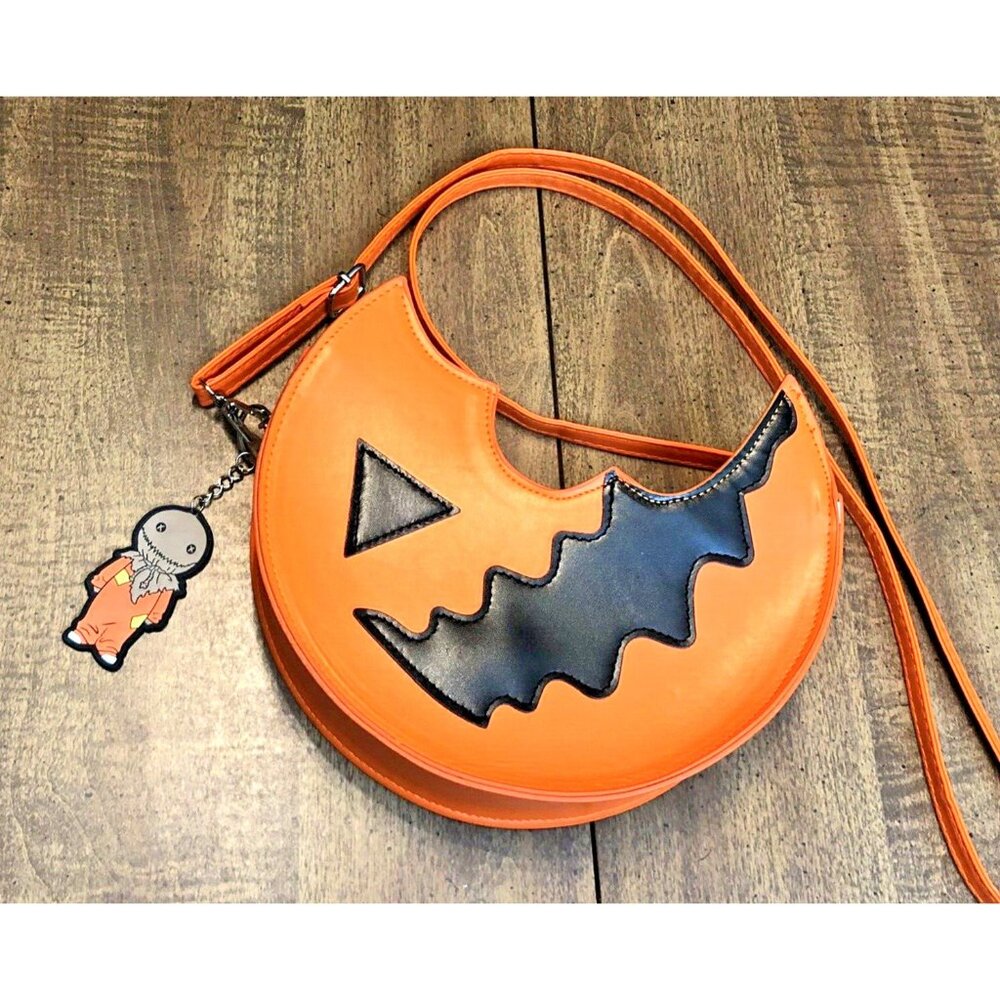 Trick ‘r Treat Sam Crossbody Purse Pumpkin Lollipop Bag 2022 Halloween